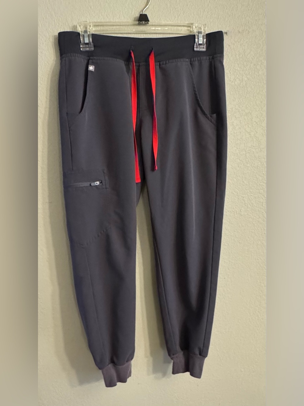 Figs Scrub Women's Technical Collection Small Petite Joggers Pants Dark Gray